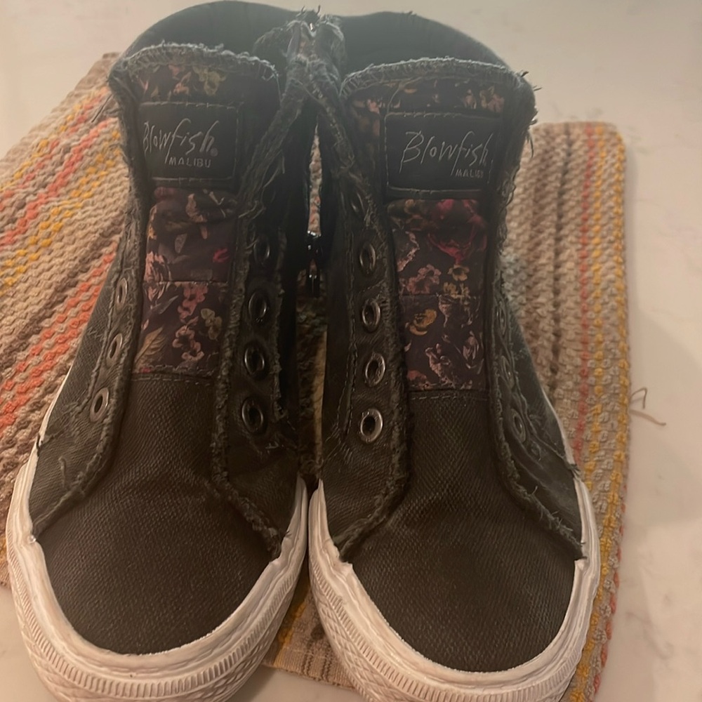 Women’s Blowfish Malibu Sneaker